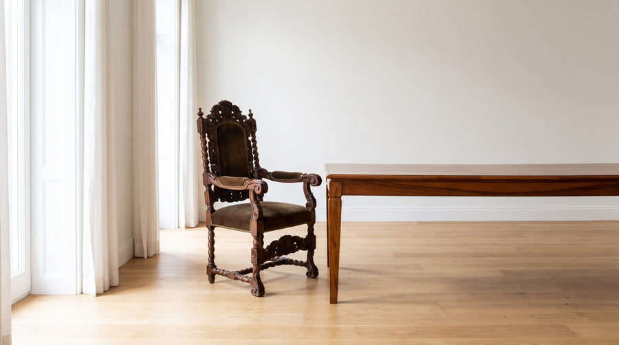 Seat height, table height, armrests: the dimensions that matter in contract furnishing