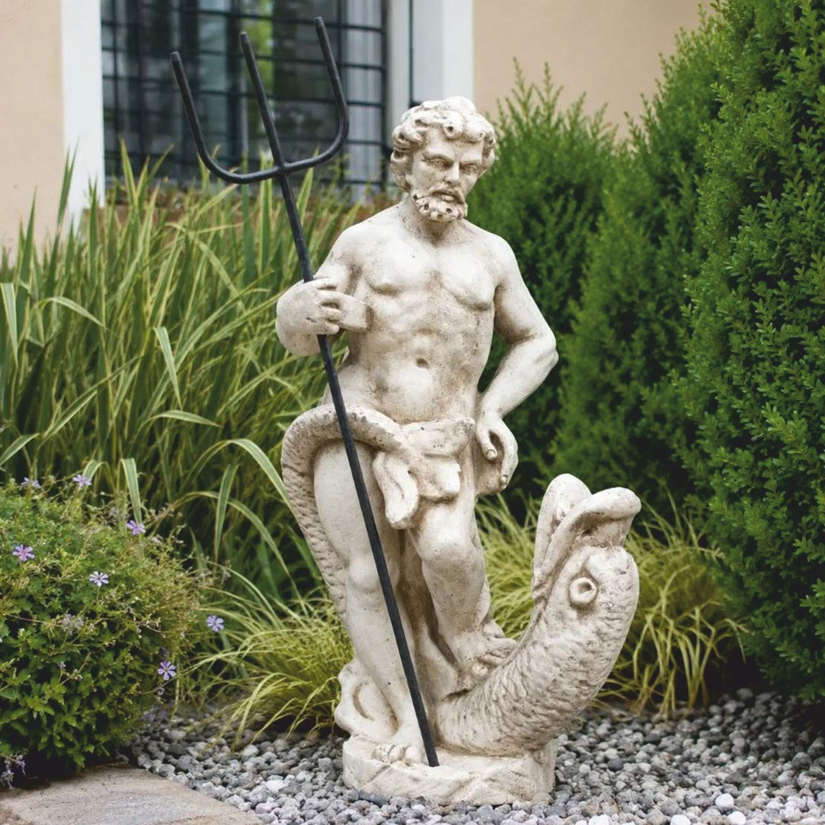 Casa Padrino Jugendstil Skulptur Neptun mit Fisch Weiß / Braun / Schwarz H. 74 cm - Garten & Terrassen Deko Figur - Made in Italy