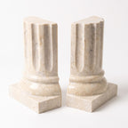 Casa Padrino Luxus Marmor Buchstützen Set Barock Säulen Creme H. 21 cm (KI Studio)