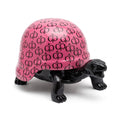 Casa Padrino Luxus Deko Figur Schildkröte Schwarz / Pink 40 cm - Deko Skulptur (KI weiss) 1